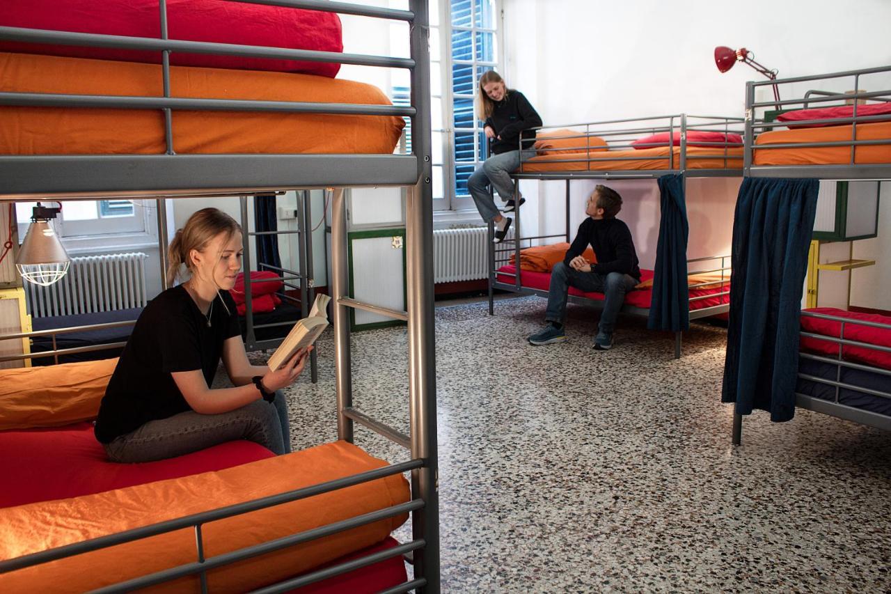 Ostellin Genova Hostel ภายนอก รูปภาพ