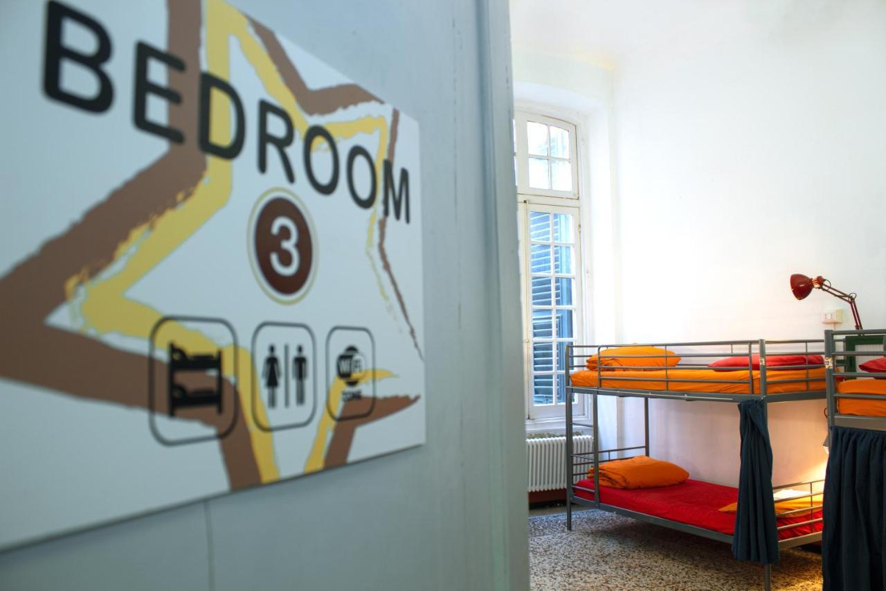 Ostellin Genova Hostel ภายนอก รูปภาพ